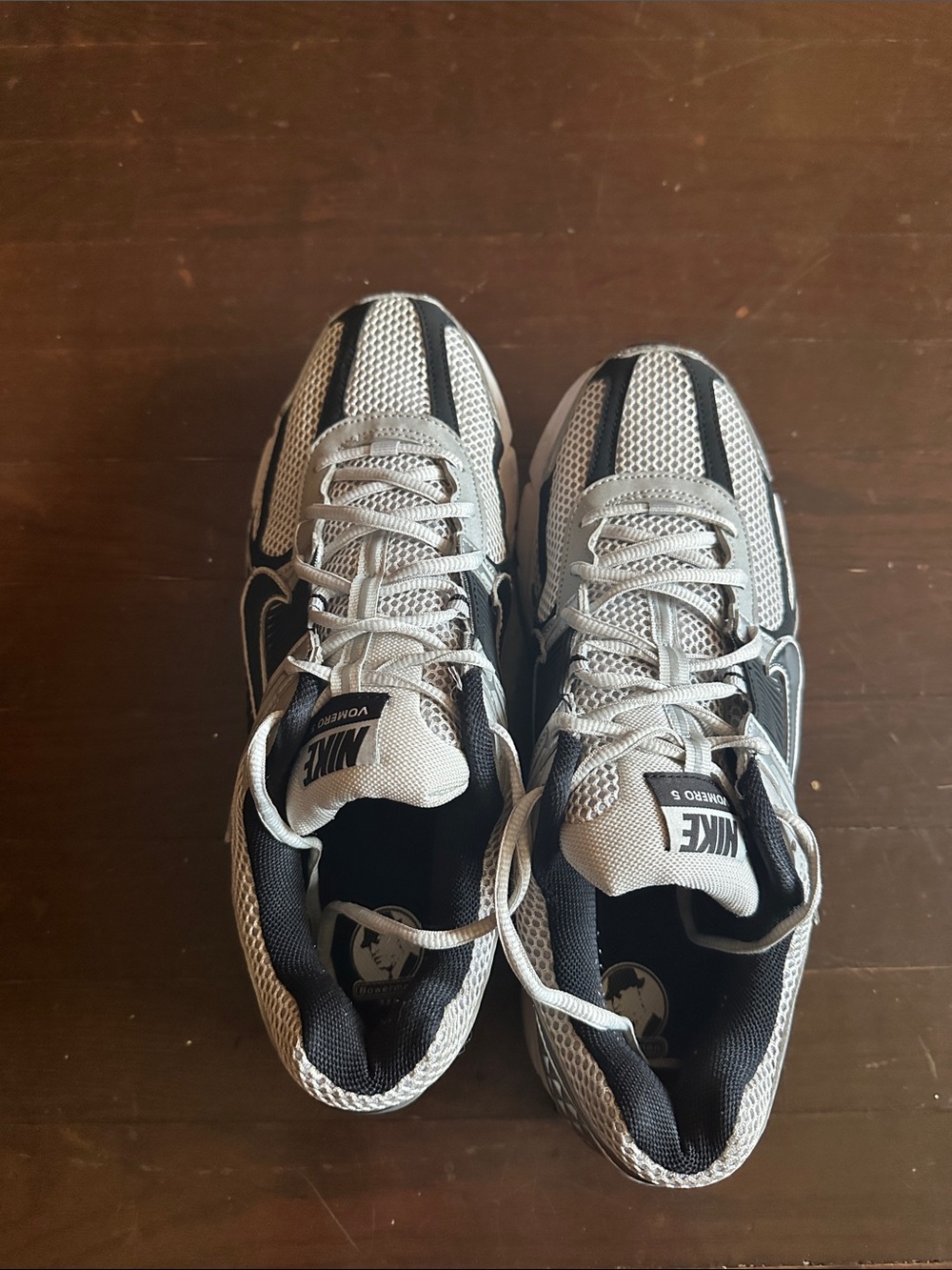 Nike Zoom Vomero 5 - Picture 4 of 5